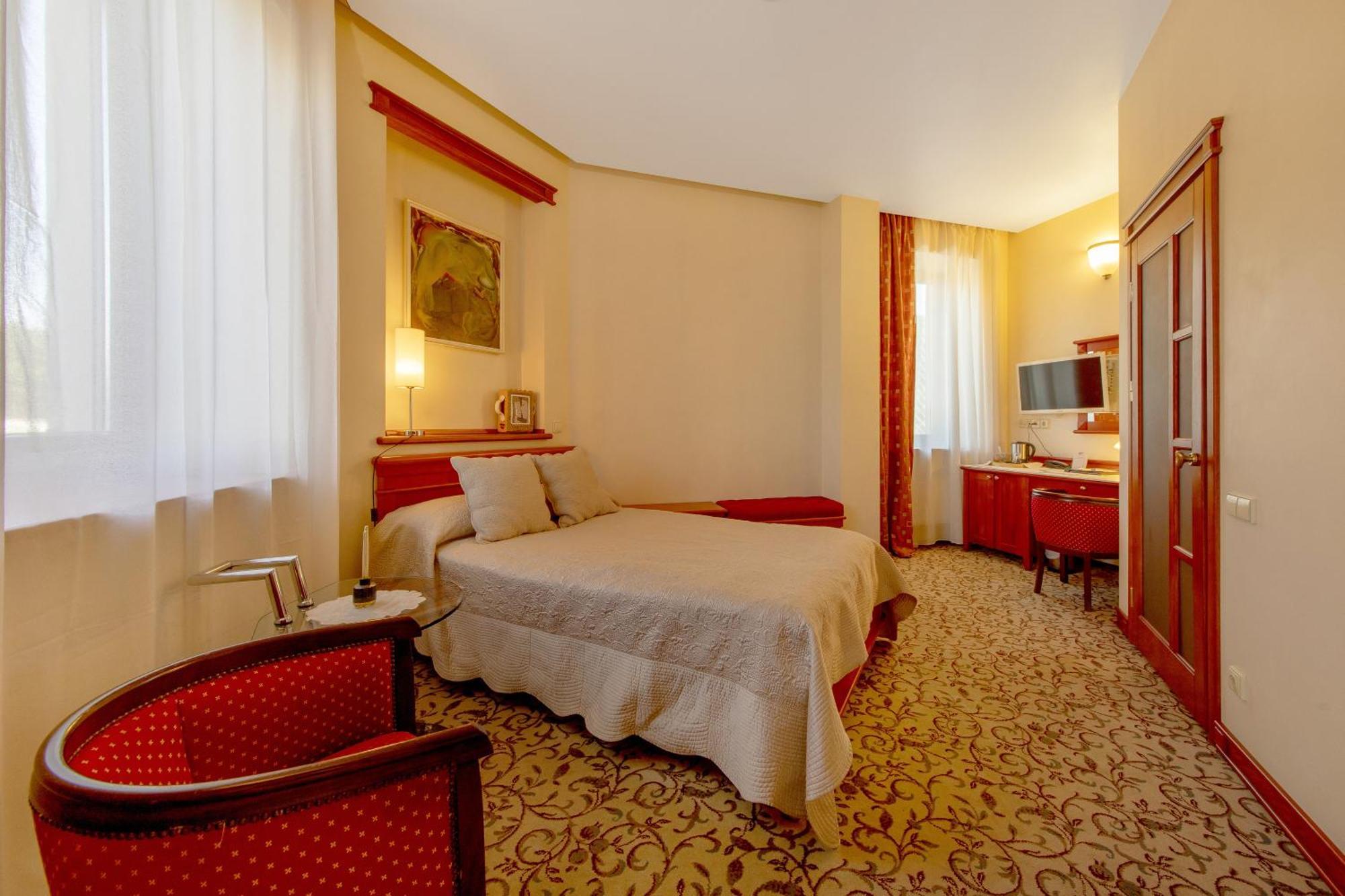 Pazaislis Park Hotel Каунас Экстерьер фото
