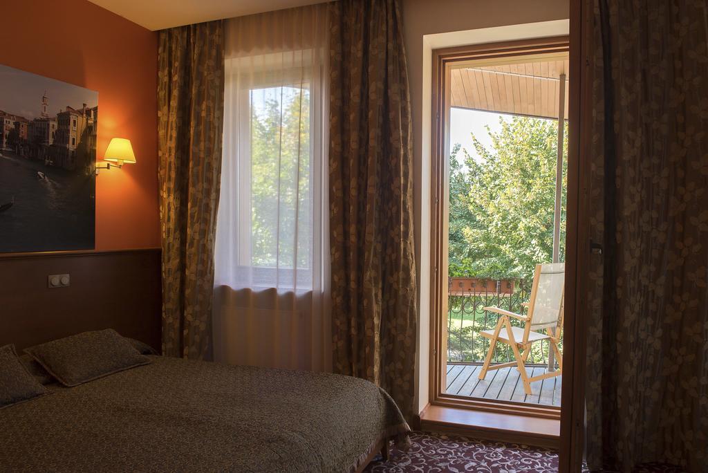 Pazaislis Park Hotel Каунас Экстерьер фото