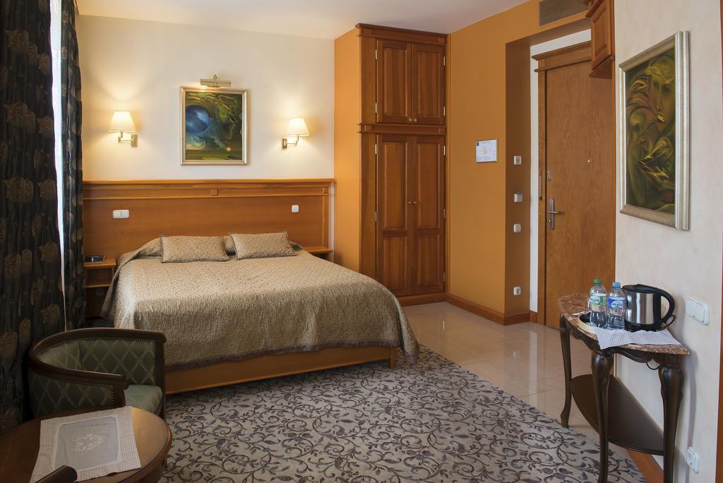 Pazaislis Park Hotel Каунас Экстерьер фото