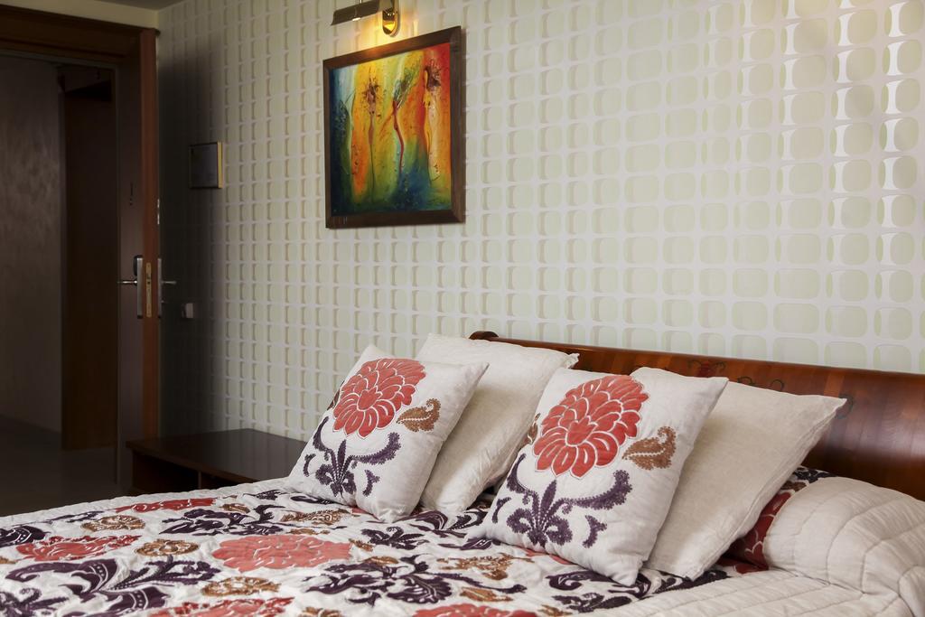 Pazaislis Park Hotel Каунас Экстерьер фото